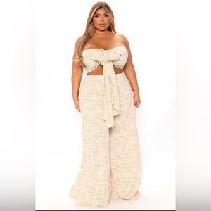 Fashion nova 2 piece vacation set size 1X